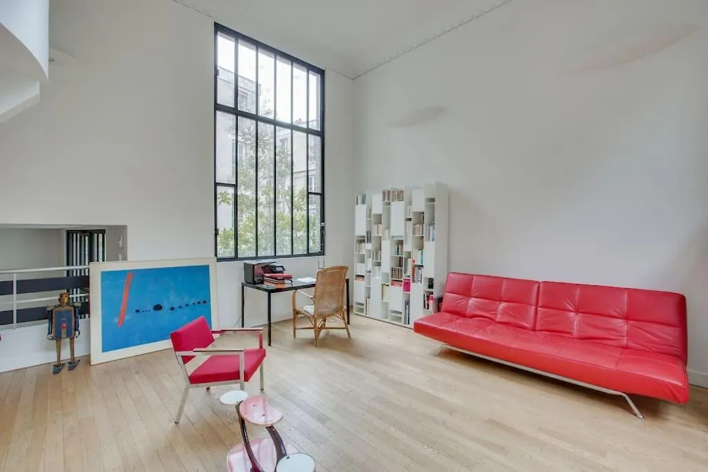 Apartment Elegance And Charm At Villa Leandre Paris