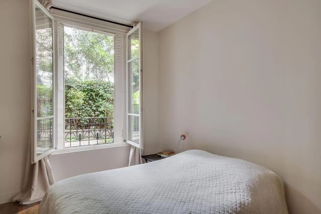Elegance And Charm At Villa Leandre Paris 0*,  France