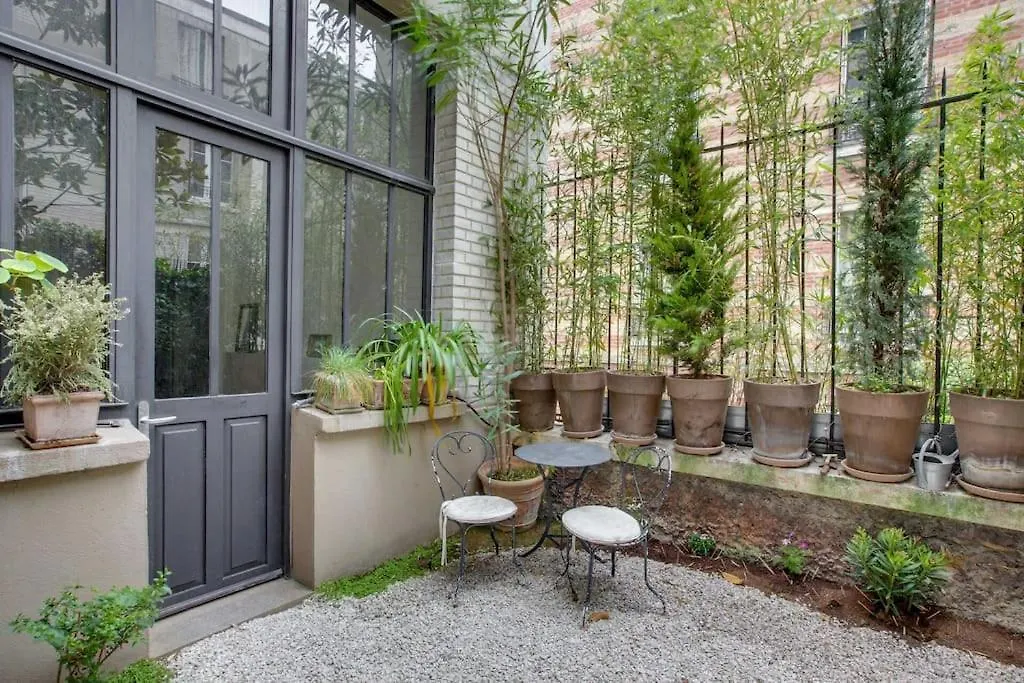 Elegance And Charm At Villa Leandre Paris 0*,  France